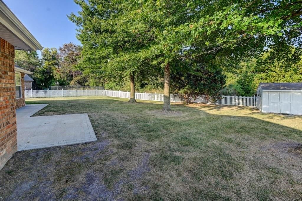 1701 Willow Drive — photo 10