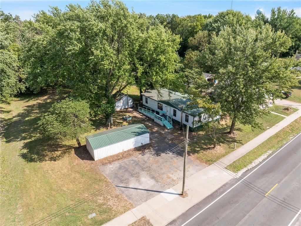 511 S Main Street — photo 2