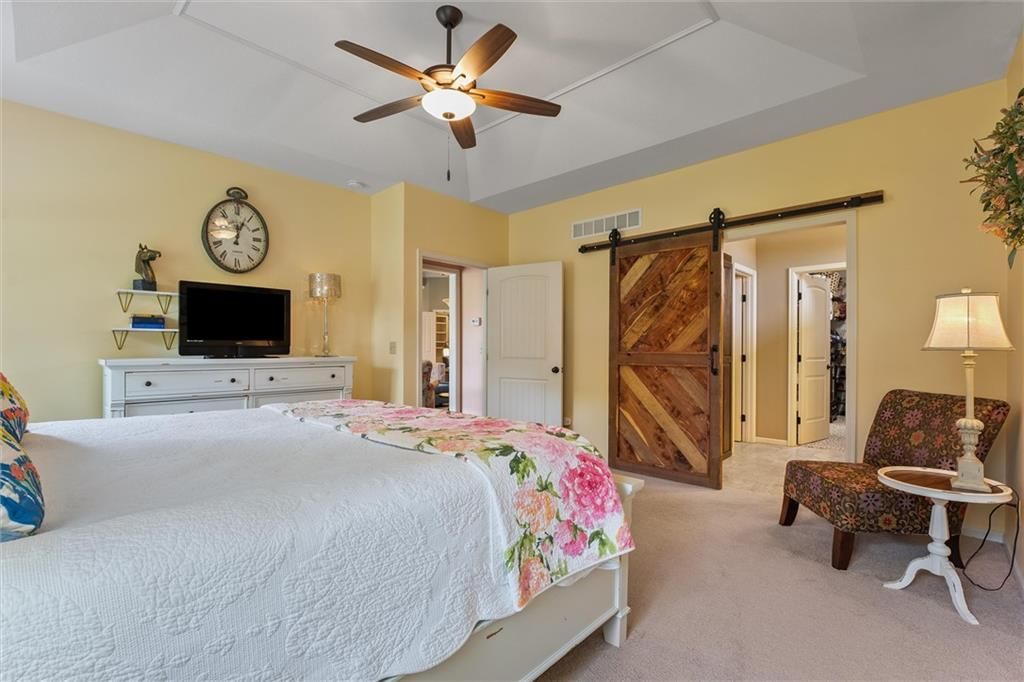 2314 W Hazelwood Street — photo 19