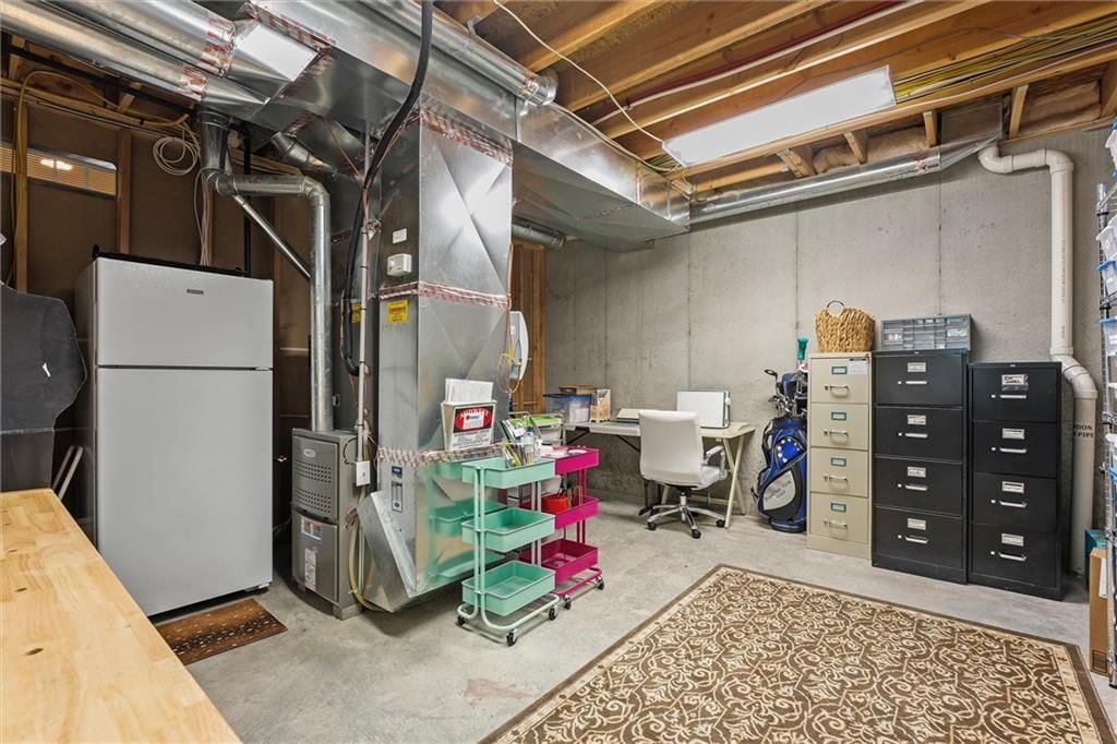 2314 W Hazelwood Street — photo 37