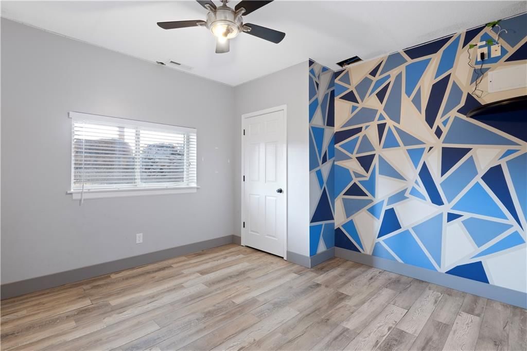 407 Signal Ridge Drive — photo 12
