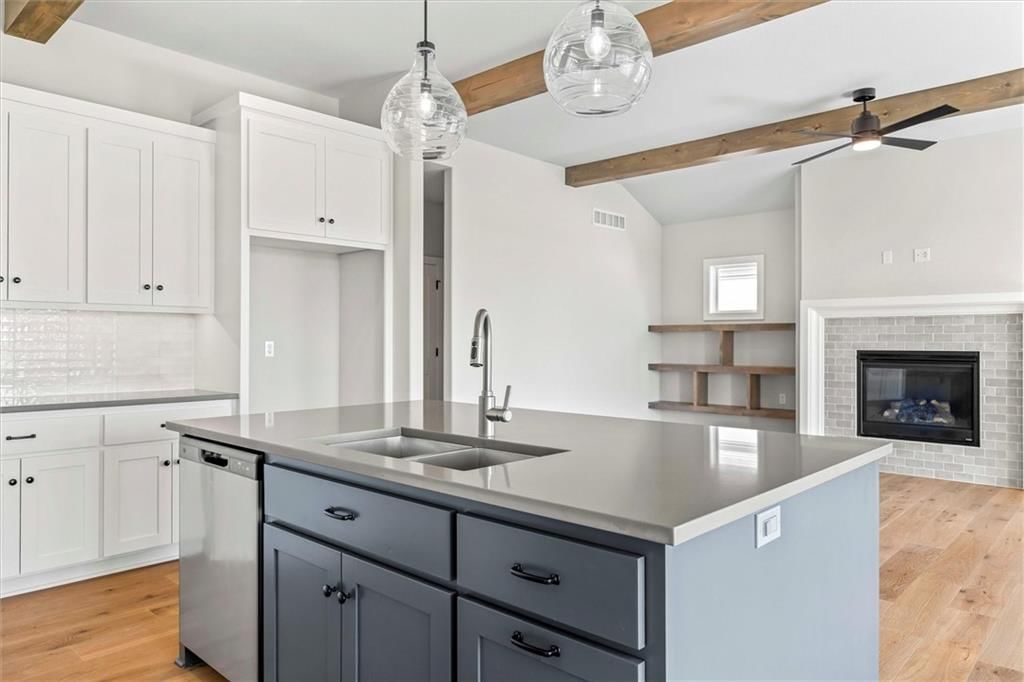 15383 W 161st Street — photo 8