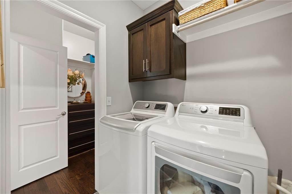 9844 Hollis Lane — photo 23