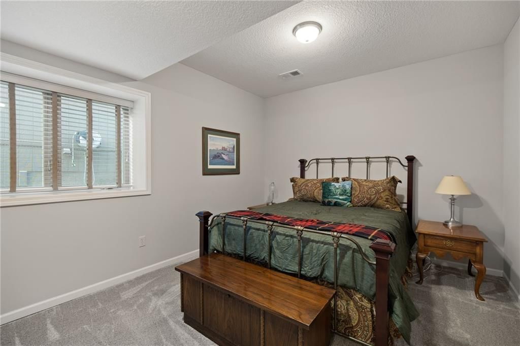 9844 Hollis Lane — photo 40
