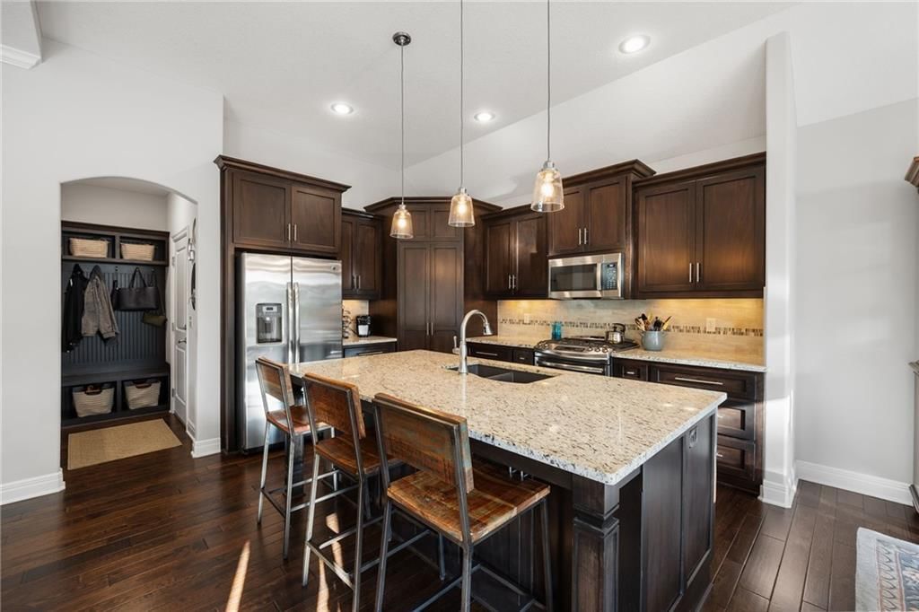 9844 Hollis Lane — photo 8