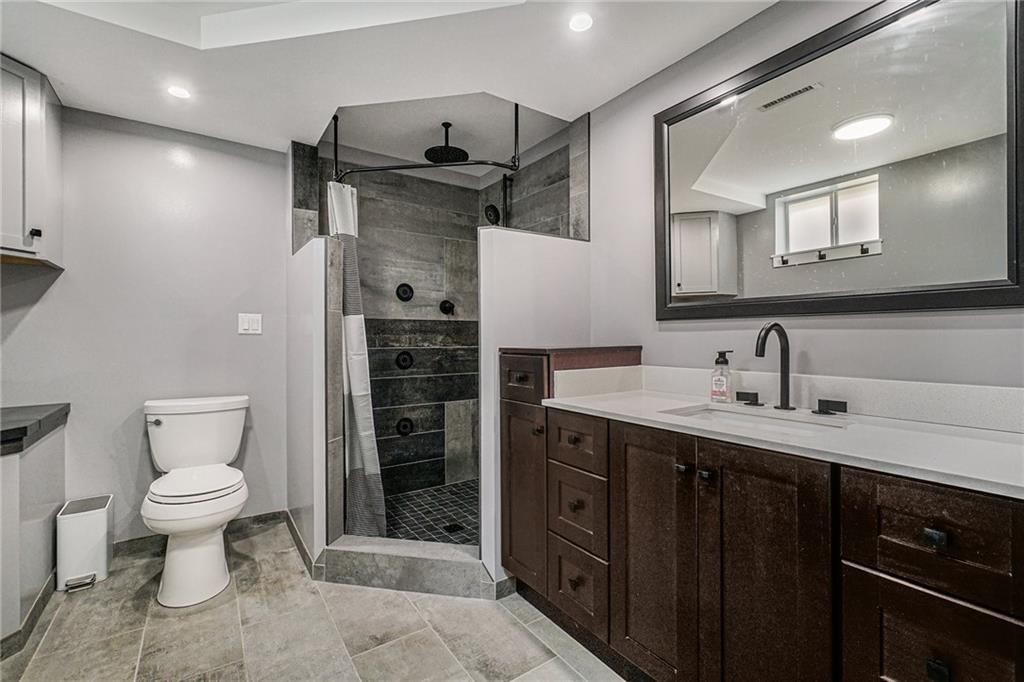 1319 NE Depot Drive — photo 17