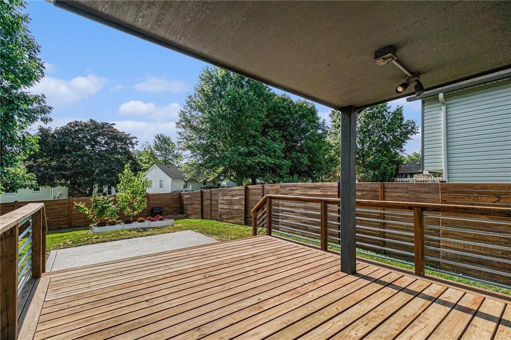 1319 NE Depot Drive — photo 19