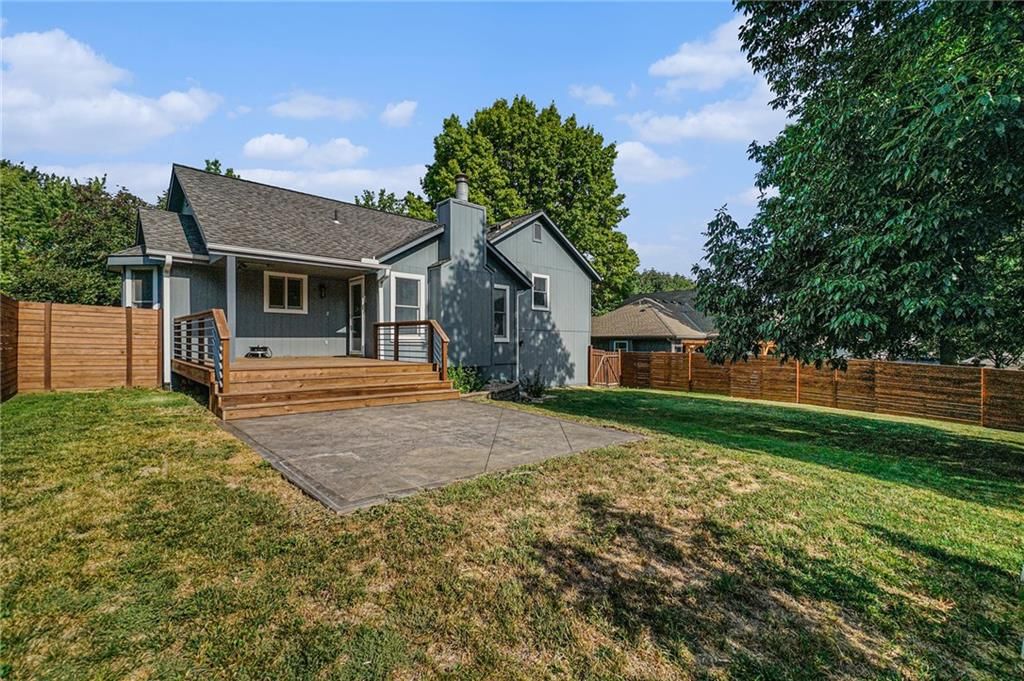 1319 NE Depot Drive — photo 20