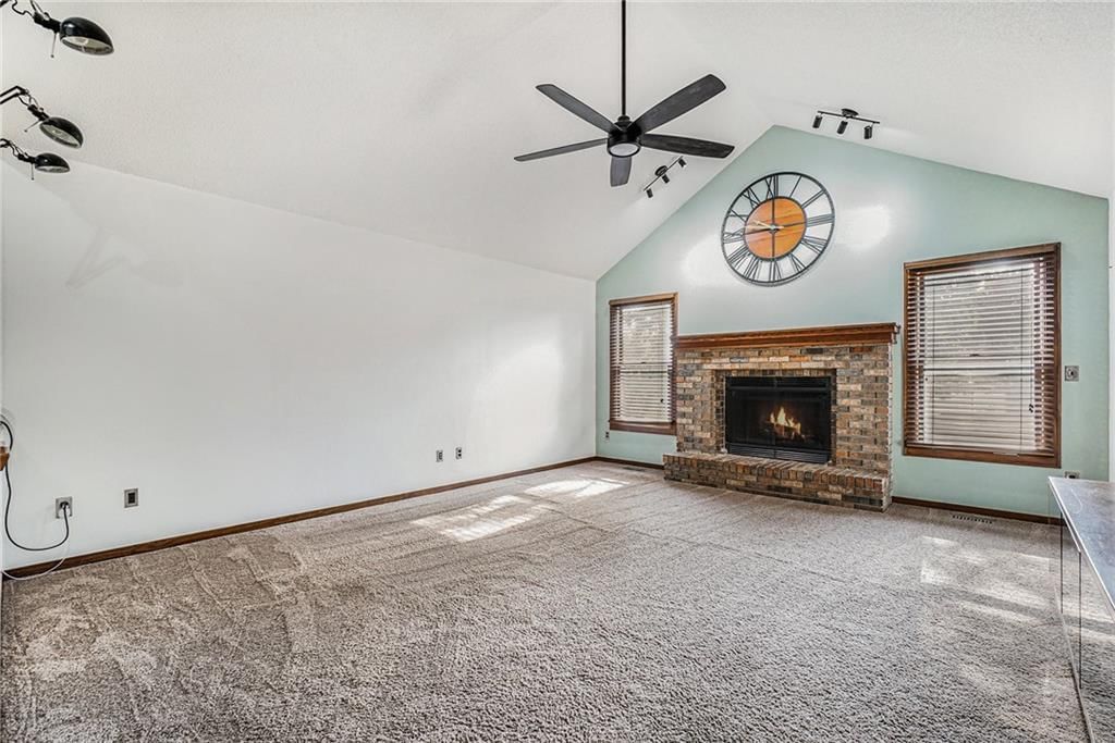 1319 NE Depot Drive — photo 5