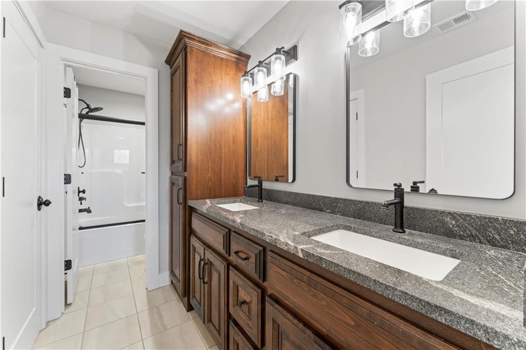 29100 S Van Meter Road — photo 35