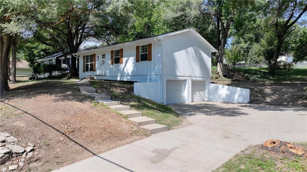 2411 Blackwell Road — photo 48