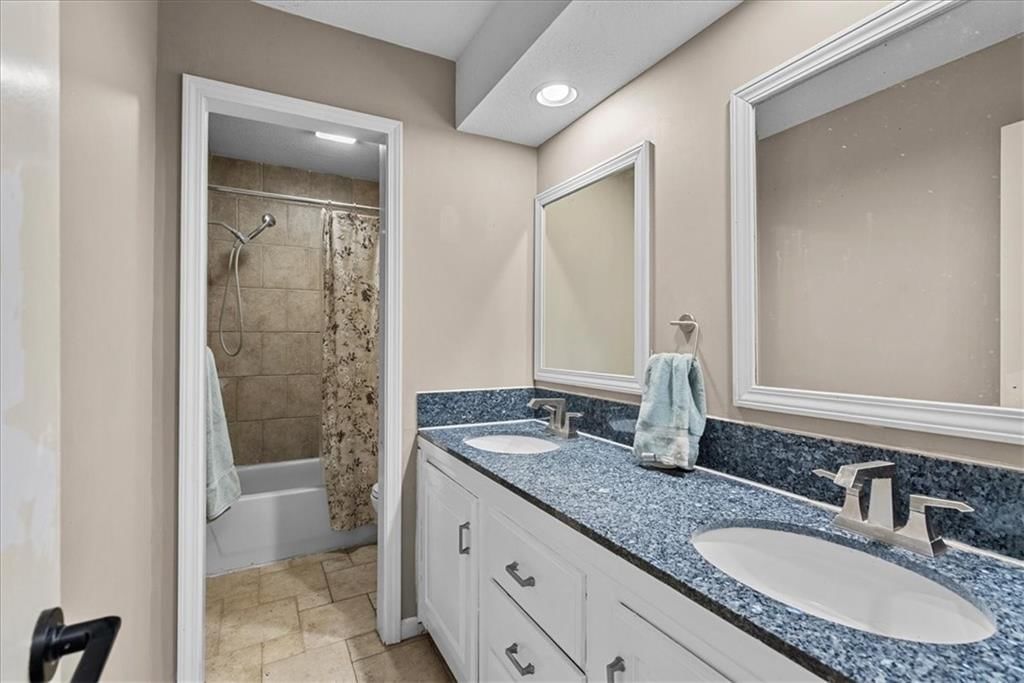 5103 N 108th Street — photo 22