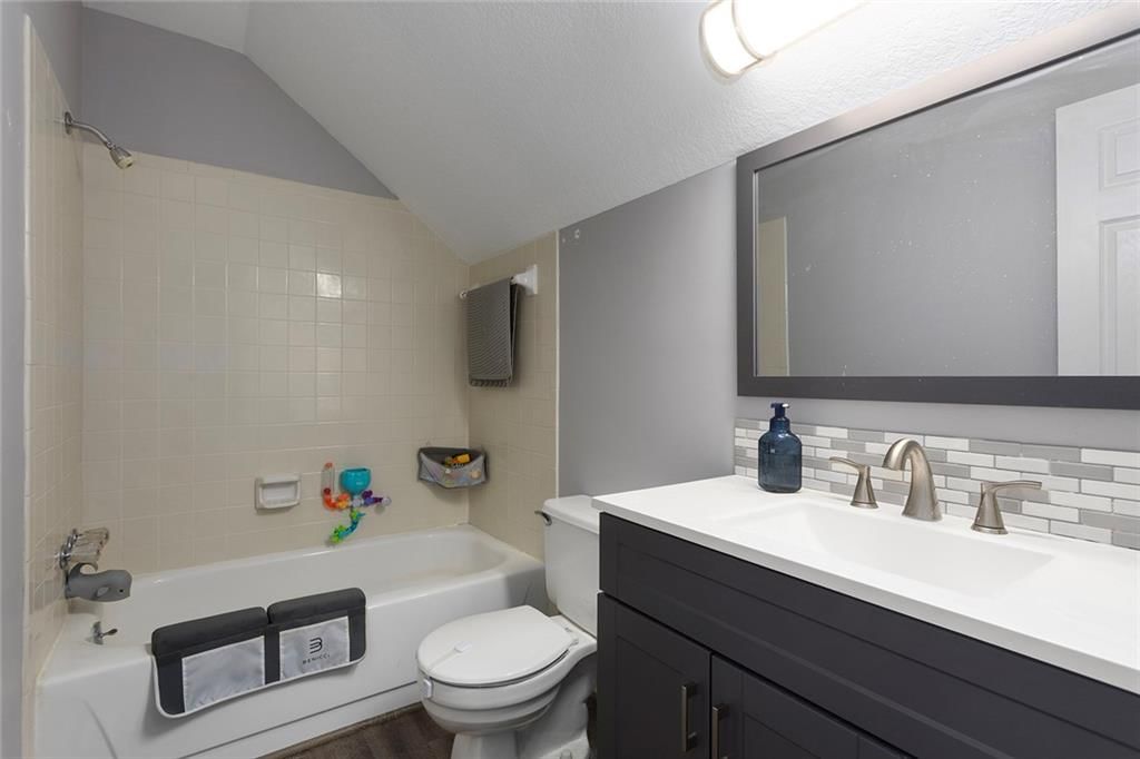 407 NE Bordner Drive — photo 19