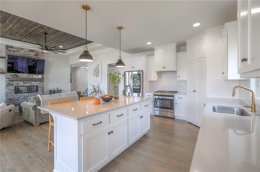24976 W 87th Street — photo 15
