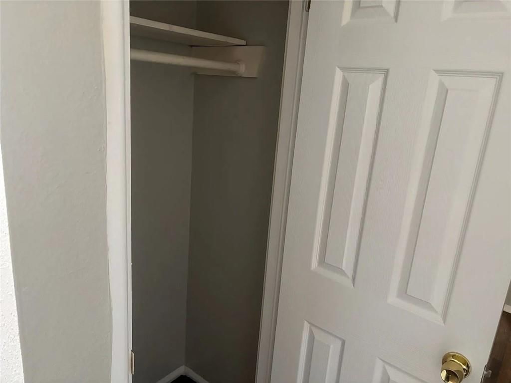 8902 Manchester Avenue — photo 10