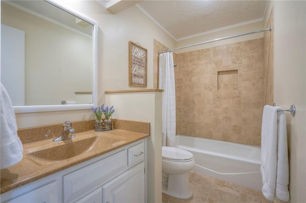 519 N Mesquite Street — photo 17