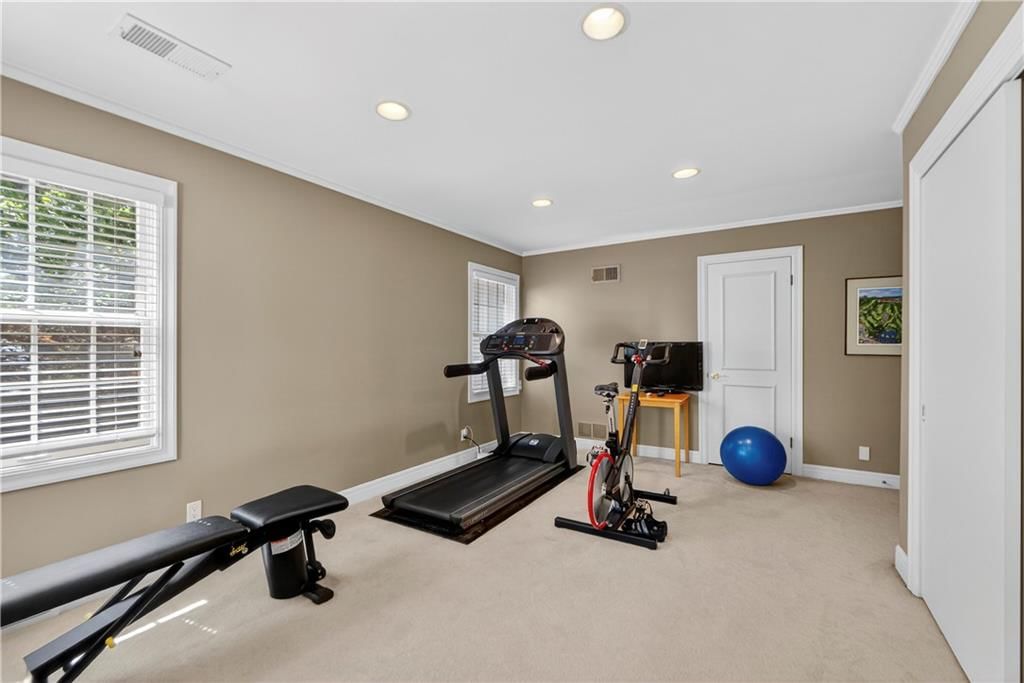 1257 W 63rd Terrace — photo 36
