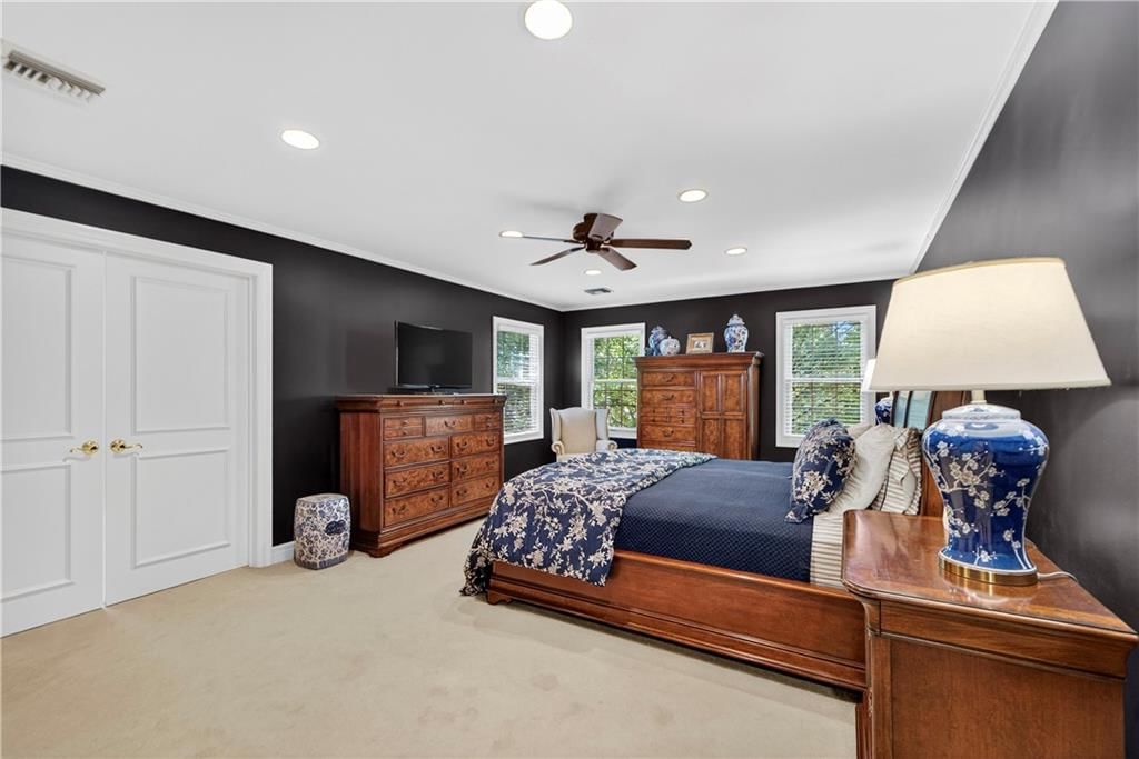 1257 W 63rd Terrace — photo 43