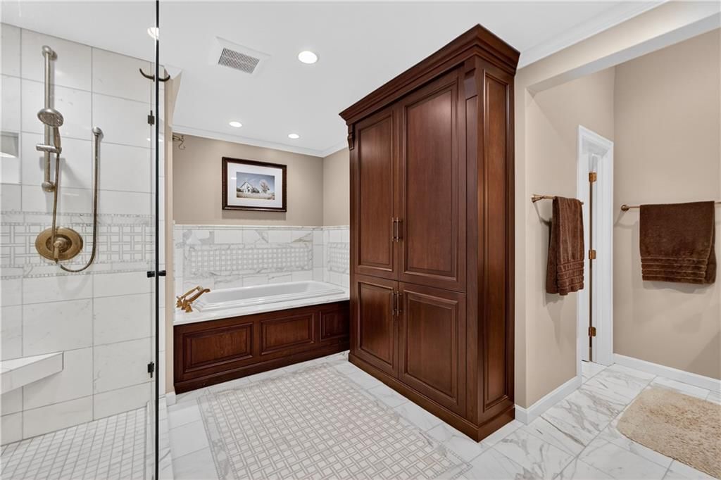 1257 W 63rd Terrace — photo 48
