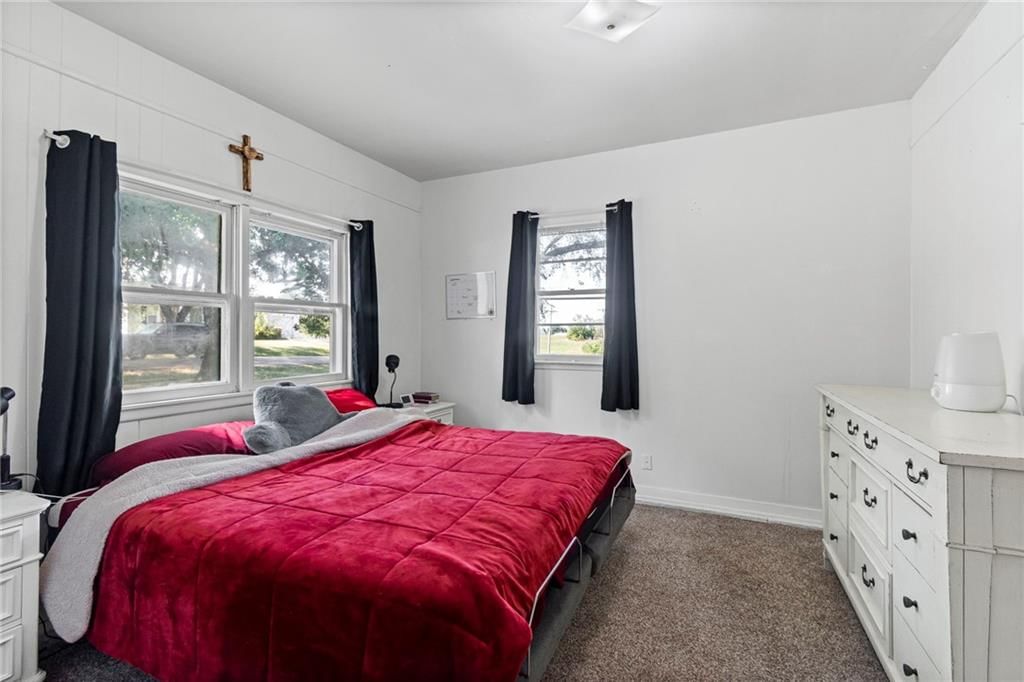 113 N Austin Street — photo 12