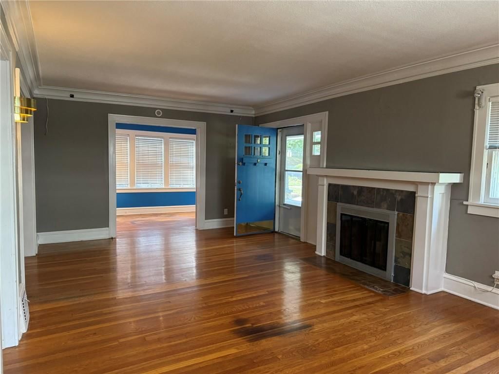 5537 Holmes Street — photo 4