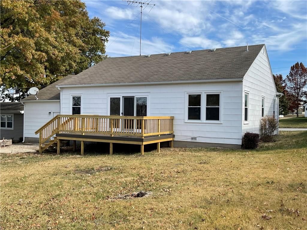 112 S Main Street — photo 30