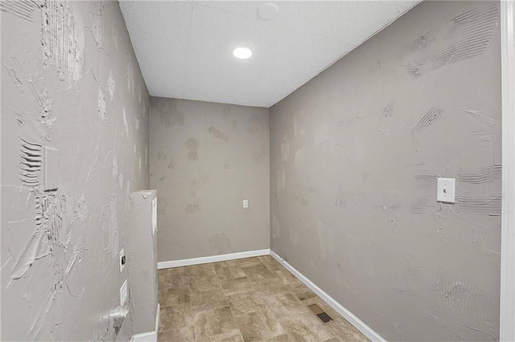 12109 E 51st Terrace S — photo 18