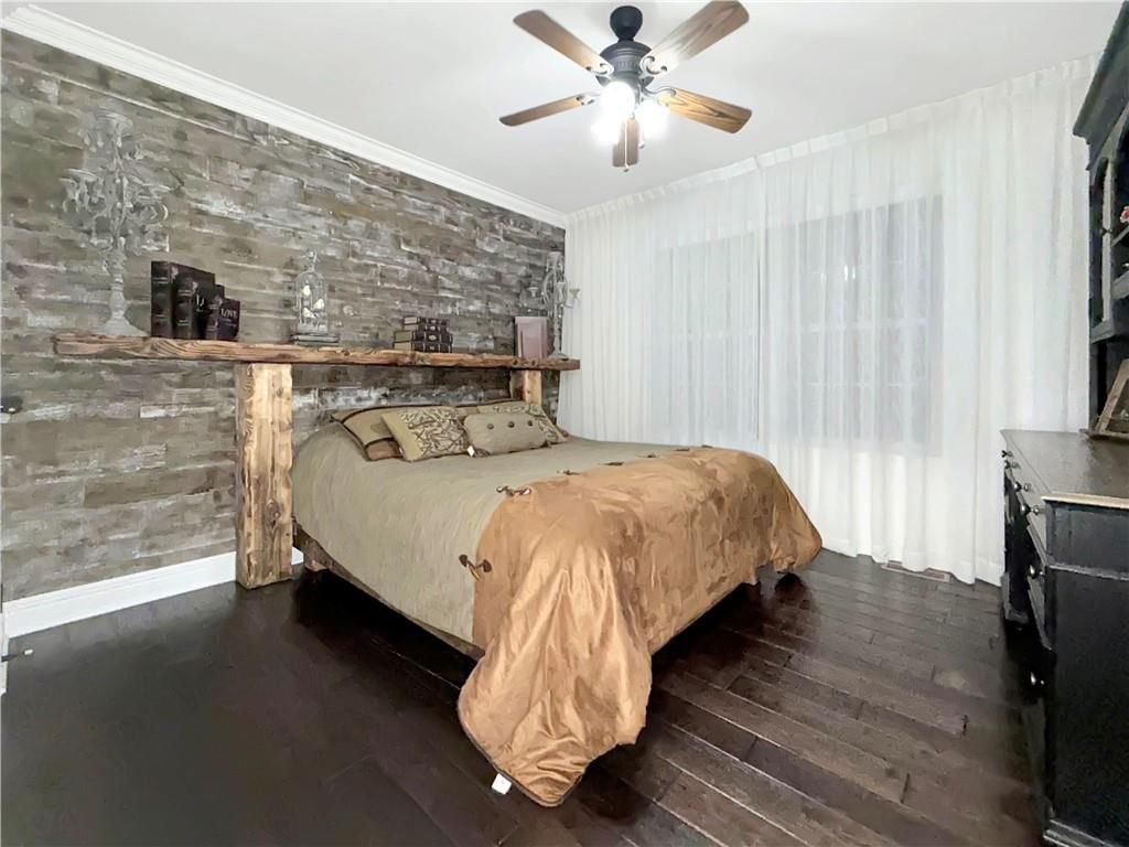 20280 Brook Drive — photo 15