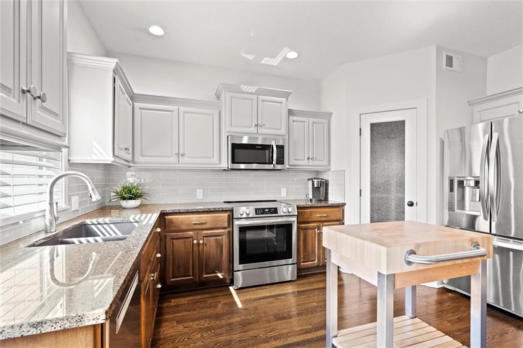 7863 W 158th Street — photo 10
