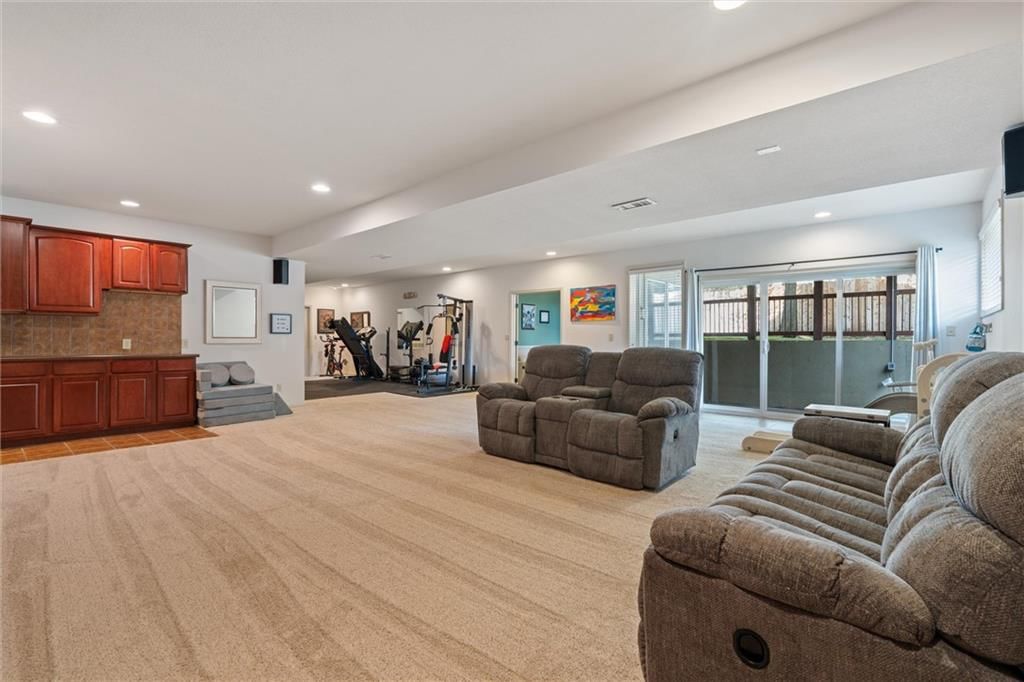 10150 Theden Circle — photo 31