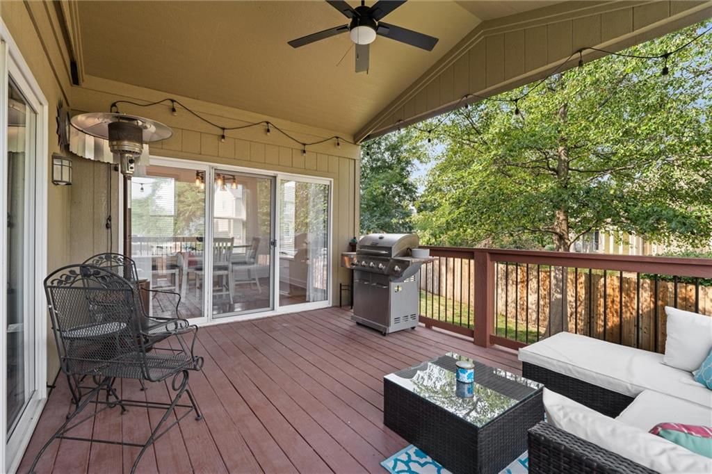 10150 Theden Circle — photo 36