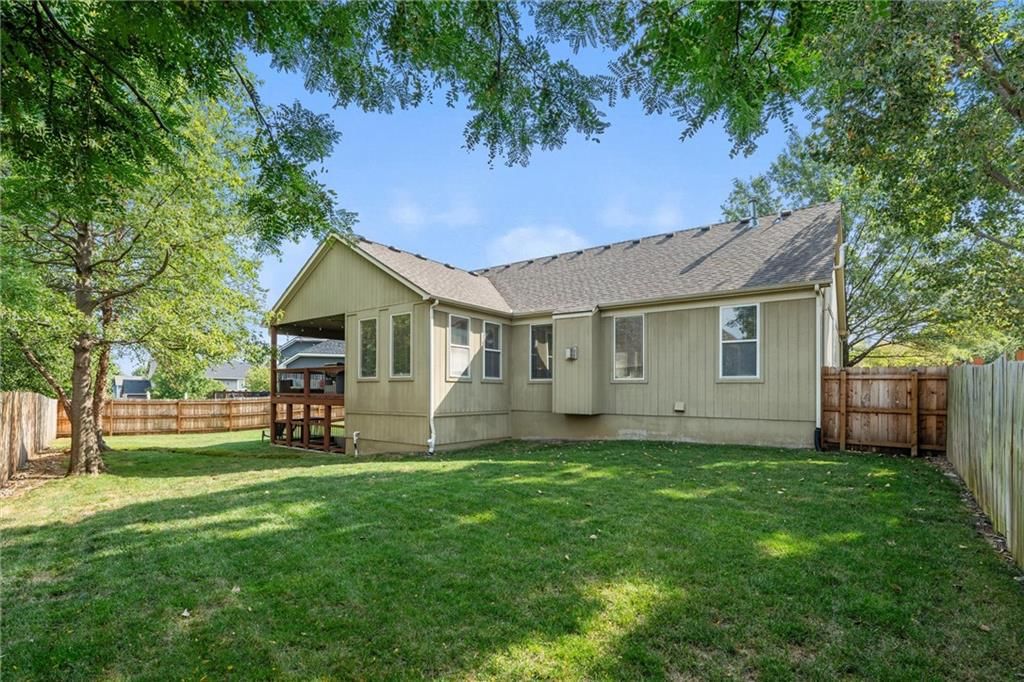 10150 Theden Circle — photo 40