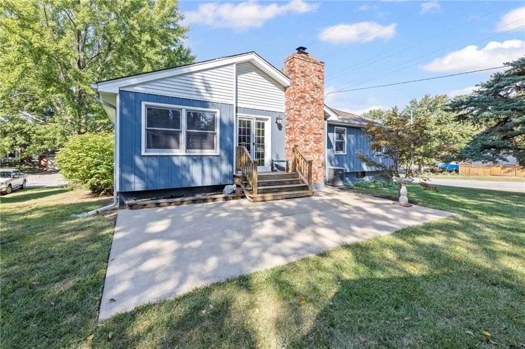 1028 N Cooper Street — photo 34