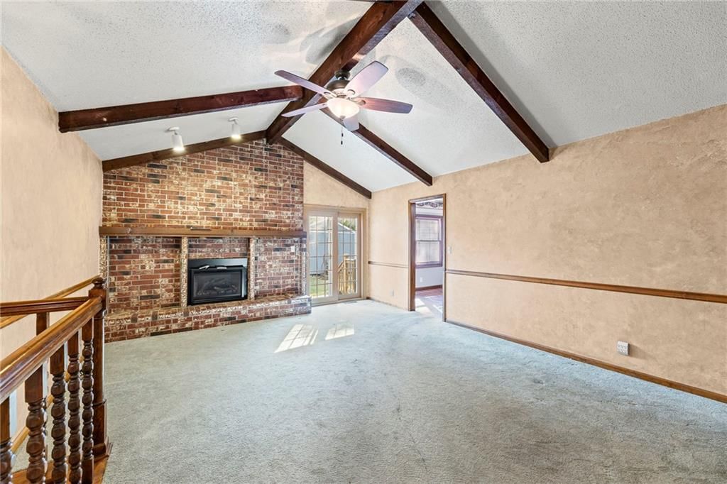 1028 N Cooper Street — photo 8