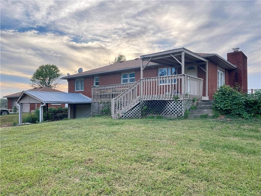 2064 Highway TT Highway — photo 10