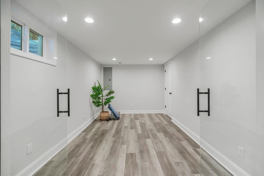 8326 Maple Lane — photo 32