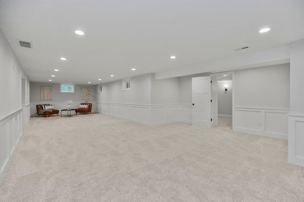8326 Maple Lane — photo 33