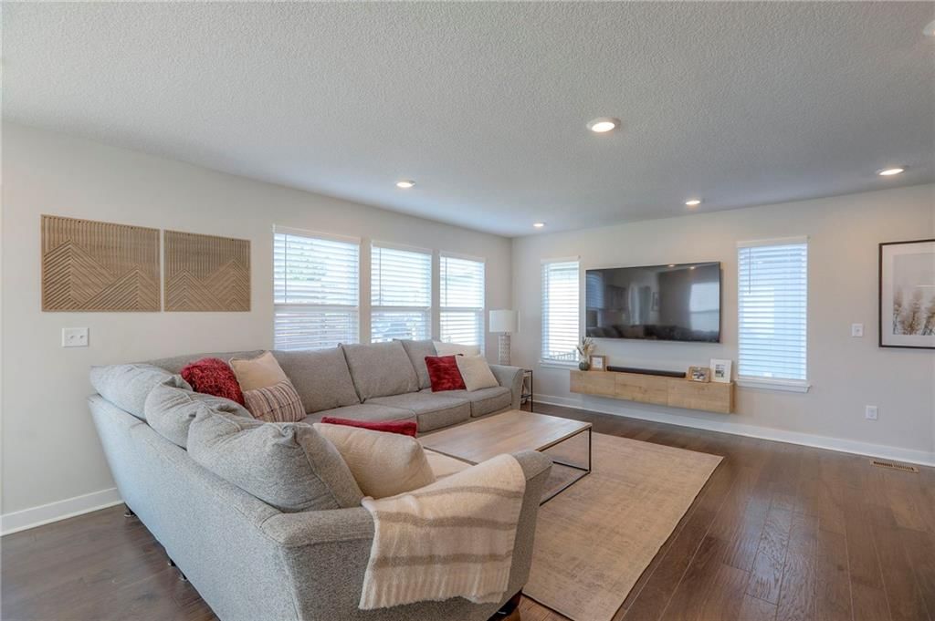 8769 SW 8th Street — photo 12