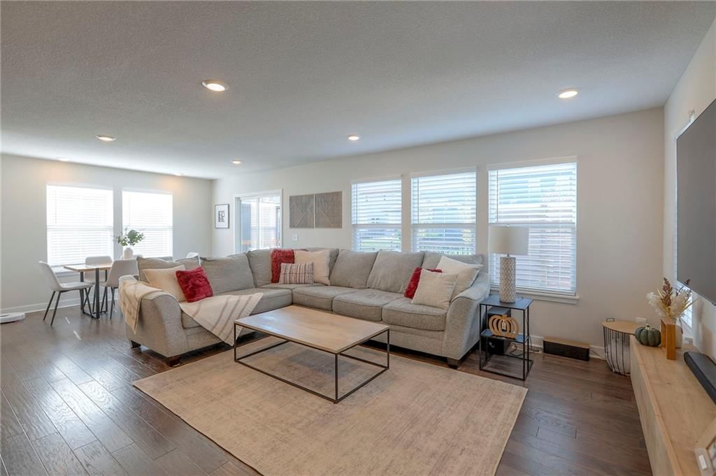 8769 SW 8th Street — photo 13