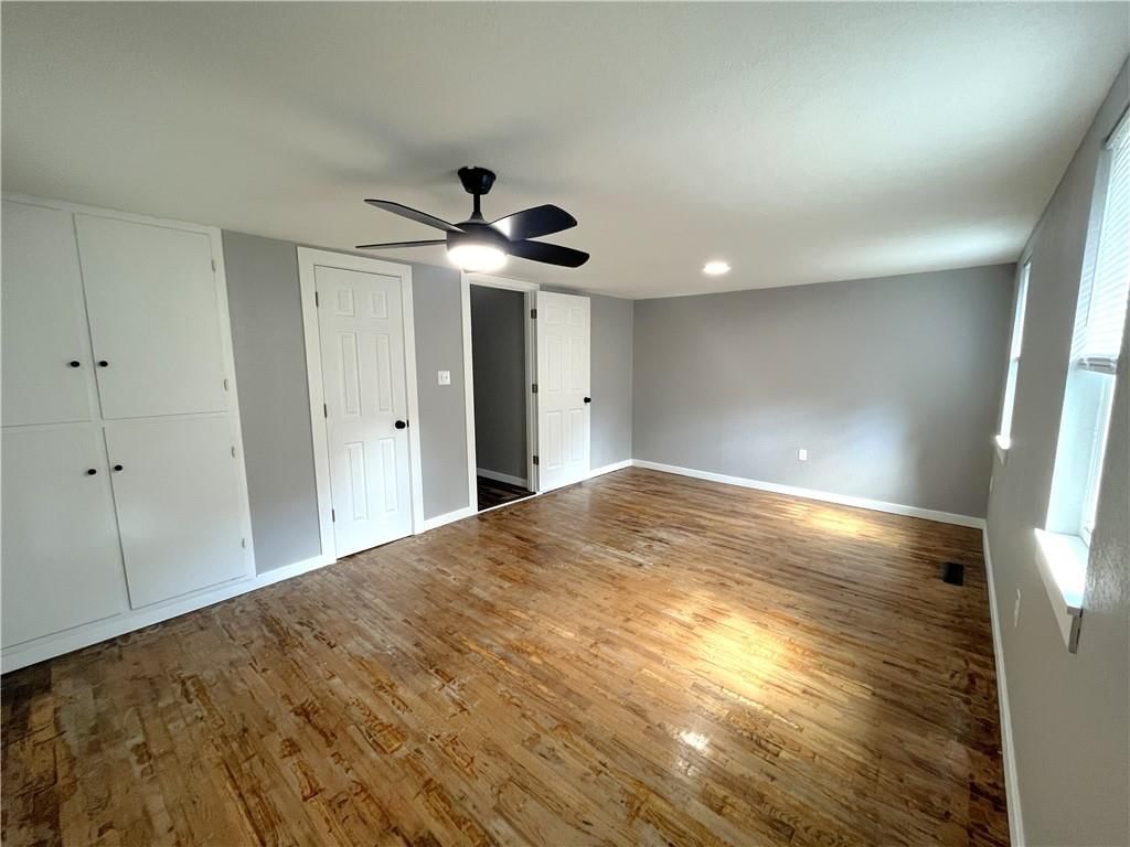 606 S Hill Street — photo 10