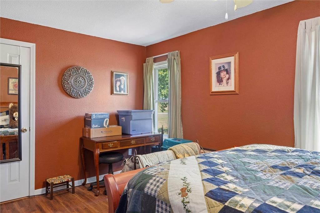 2811 S Brookhart Drive — photo 9
