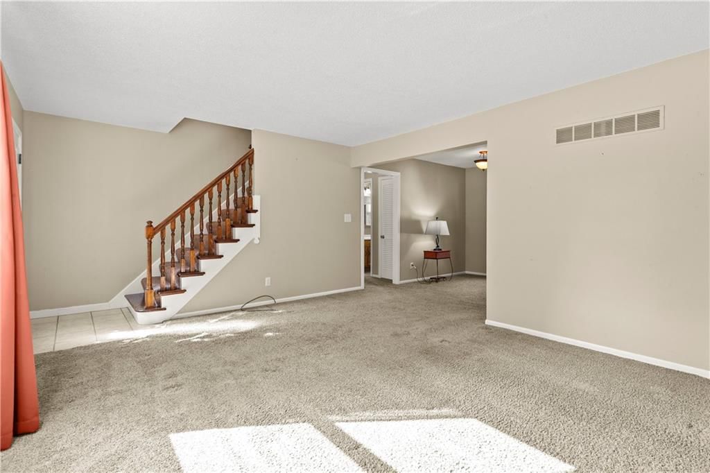 1200 S Buckner Tarsney Road — photo 8