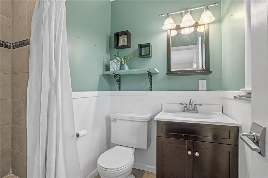 1100 W 93rd Terrace — photo 22
