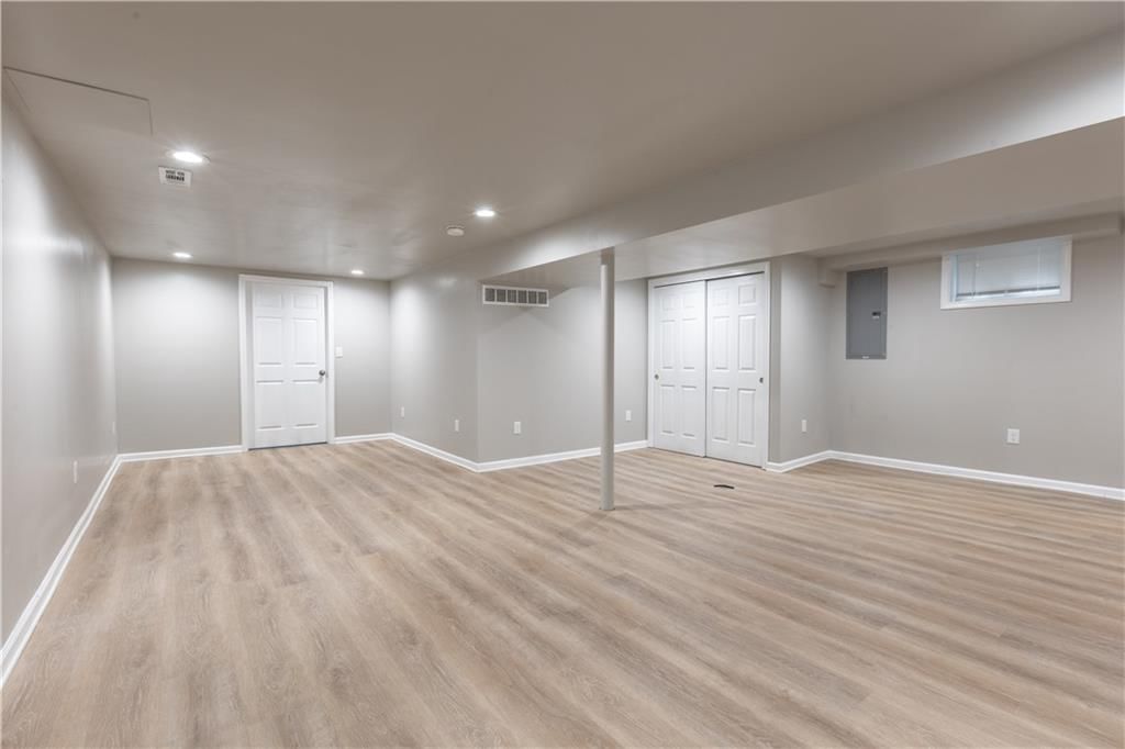 420 Belmont Street — photo 19