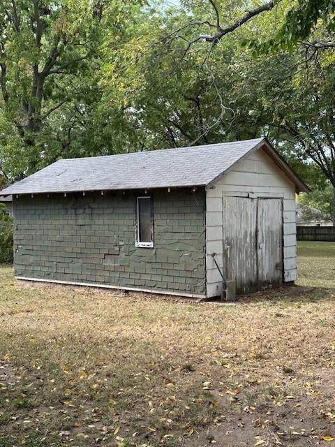 611 N Clay Street — photo 19
