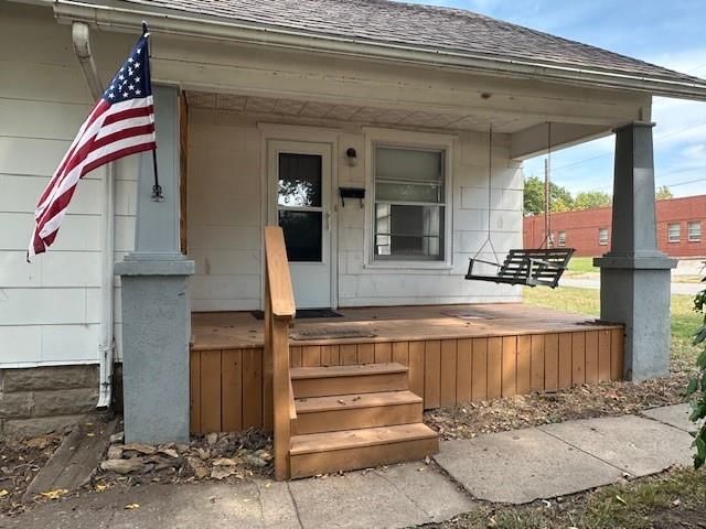 611 N Clay Street — photo 22
