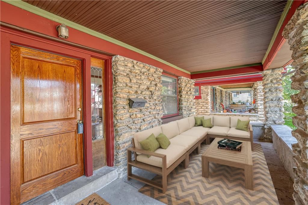 4109 Charlotte Street — photo 4