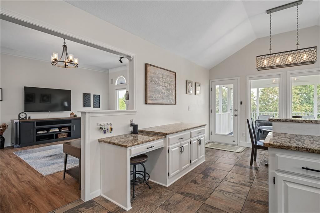 2330 Maybrook Drive — photo 19