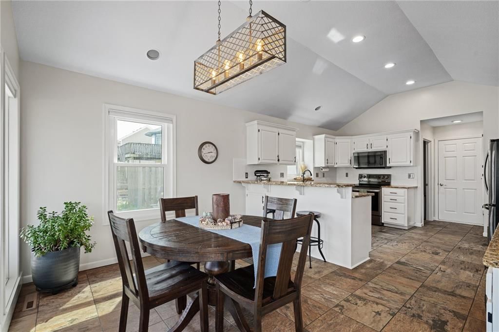 2330 Maybrook Drive — photo 23