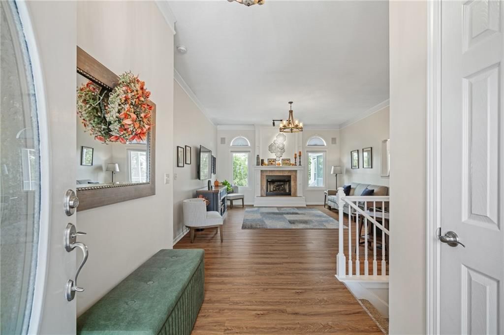 2330 Maybrook Drive — photo 6